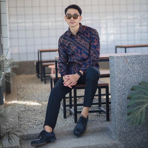 Gambar BROODIS Kemeja Batik Terbaru Pria Premium - Batik Birawa, M dari Broodis Kota Tangerang Selatan Tokopedia