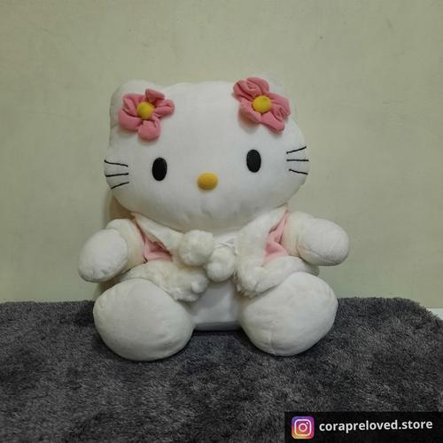 big hello kitty soft toy