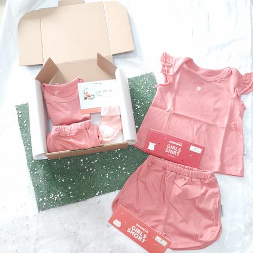 Foto Produk Baby Gift Set Newborn Hampers Hadiah Ultah Bayi Laki-laki Perempuan - Ruffle Pink, 3 - 4 tahun dari By Baby Bloom