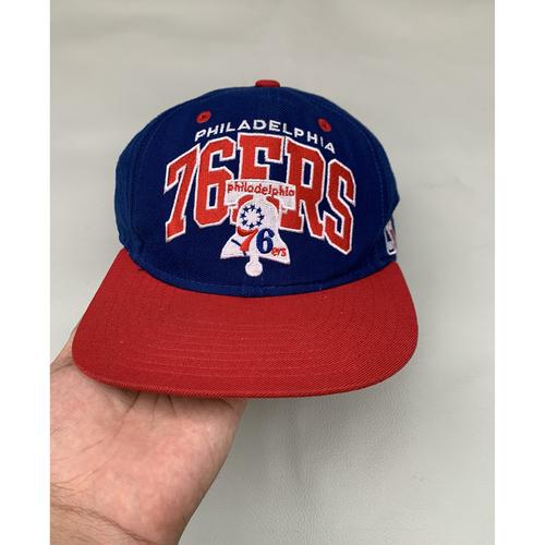 Jual MITCHELLANDNESSHAT NBA 