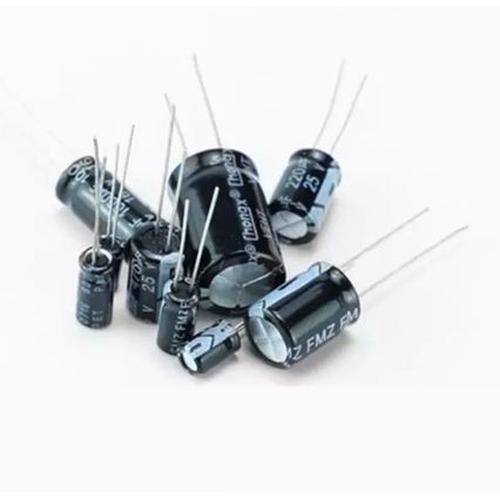 5 Condensatori Elettrolitici 10uF 250V – 8x12mm, Radiale, Alluminio, -40°C A +105°C - Foto 2