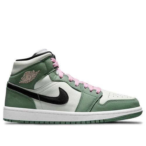 Jual AIR JORDAN 1 MID SE \