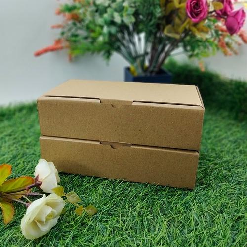 Gambar Kotak Dos Kardus Custom Hampers Kecil Polos Eflute 20 x 10,5 x 5 dari Rahmah Tas Kertas dan Kemasan Kab. Sleman Tokopedia