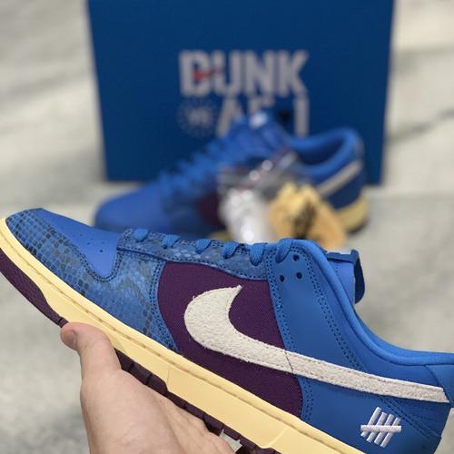 dunk low undefeated 5 on it