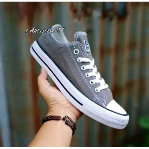 sepatu all star