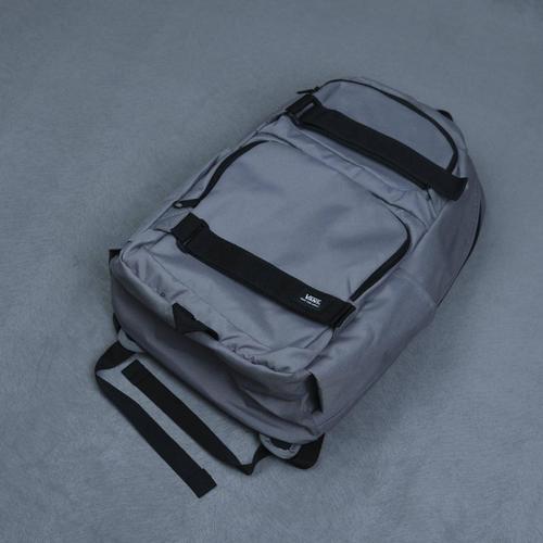 vans obstacle skatepack