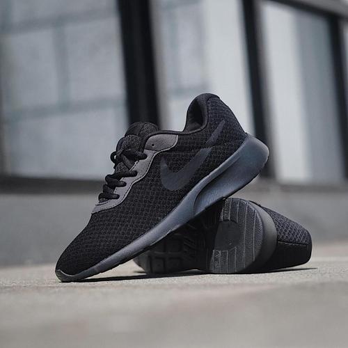 Jual Sepatu Running Nike Tanjun Full Black ORIGINAL BNWB - Hitam, 44 - Kota  Tangerang Selatan - indosneakers | Tokopedia