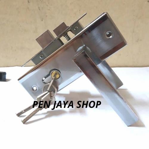 Foto Produk kunci pintu/handle pintu kecil/kunci kamar/gagang pintu - silver kotak dari Pen jaya shop