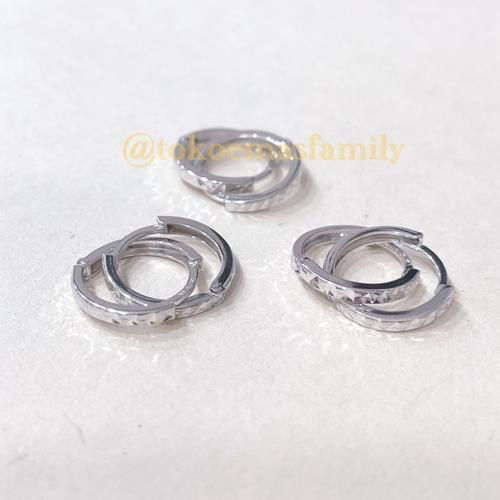 Gambar Anting emas putih 375 berat 1 gram an - donatukir 0,7gr dari TokoEmasFamily Kab. Bekasi Tokopedia