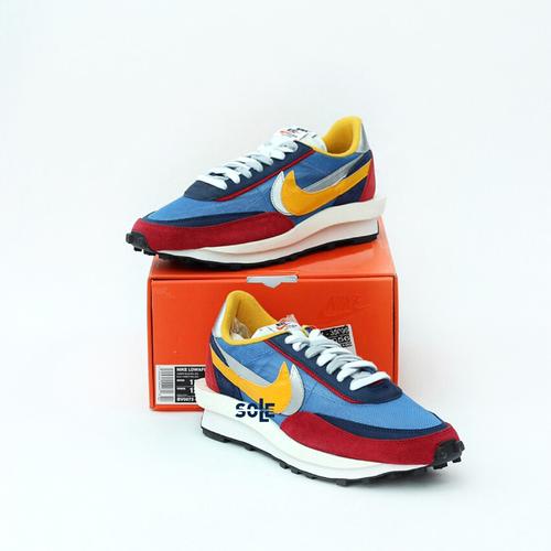 nike blue waffle