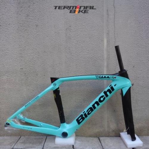 FRAME BIANCHI OLTRE XR4 DISC CV 700 SIZE 47 GREEN BLACK KODE 6052 di  Terminal Bike Surabaya Tokopedia