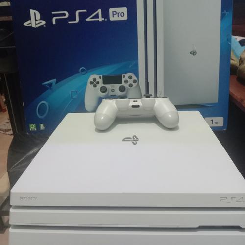 Konsol Game Sony PS4 Pro Firmware Rendah 8.52 Kardus Tembus di Blitar -  TribunJualBeli.com