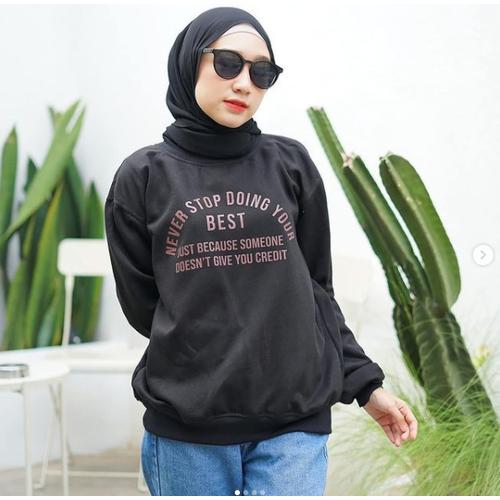 OOTD sweater hijab 