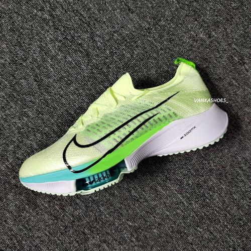 nike neon running