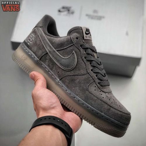 sepatu nike force one