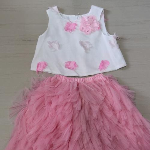 Jual Butik dress pink and white crop 