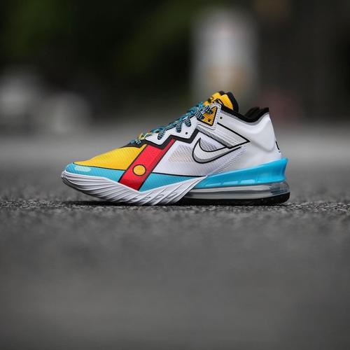lebron 18 stewie