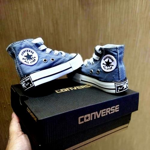 converse jeans 34