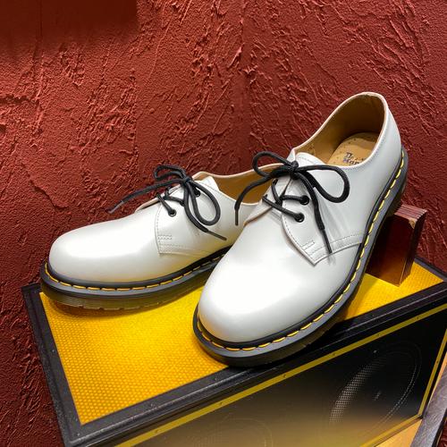Jual Sepatu Dr. Martens 1461 White Smooth - Kota Tangerang Selatan -  Forkaqy_ | Tokopedia