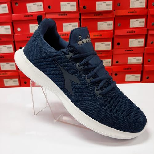 Jual Sepatu Pria Diadora Clay Dark Navy Original Sport/Casual - 39 - Kota  Bogor - XYZ_Store.92 | Tokopedia