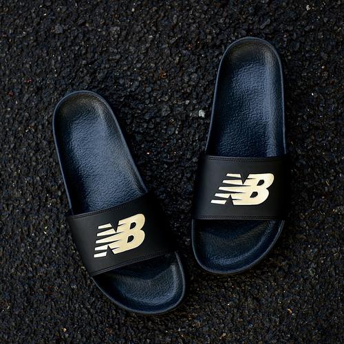 Jual sendal new balance slides big logo 
