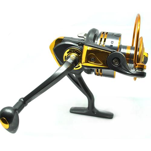 Foto Produk Gulungan Pancing DB6000A 10 Ball Bearing - Golden OMTHB2GD dari Aura Tiara