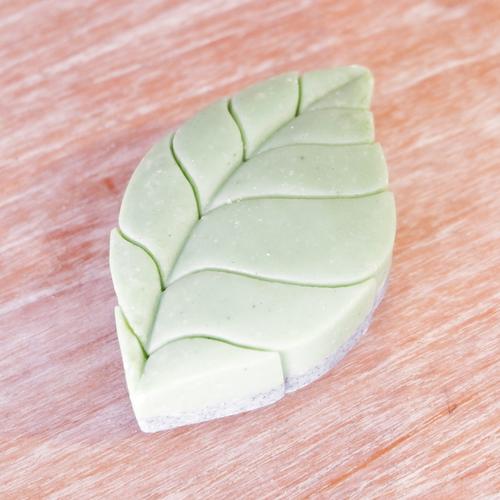 Gambar Natural Leaf Soap Bar Cucumber & Volcanic Mint 80gr - Republic Of Soap dari Republic of Soap Kota Denpasar Tokopedia