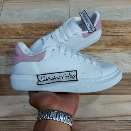 pink mcqueen trainers
