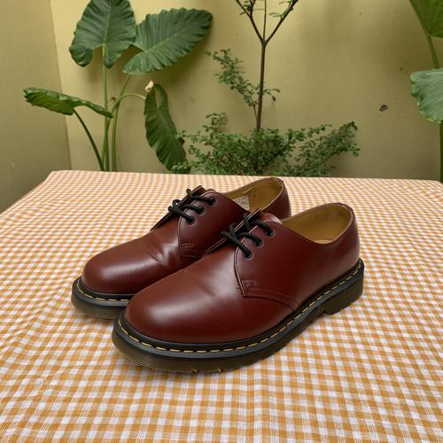 1461 smooth cherry red