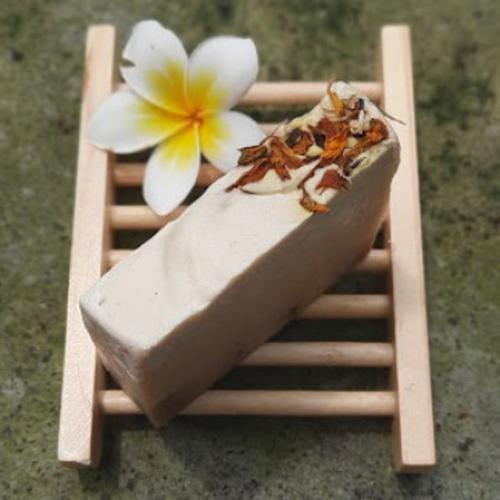 Gambar SABUN ALAMI BOOMI BALI MANJULA COCONUT OAT dari Boomi Bali Kab. Bantul Tokopedia