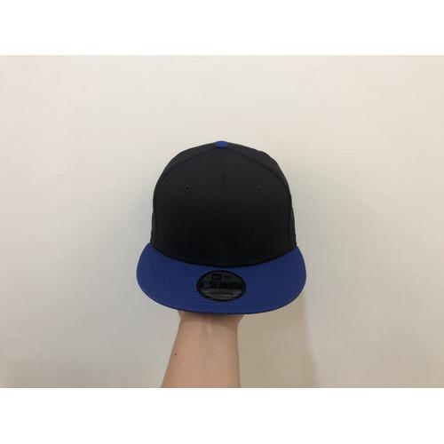 Navy blank snapback 