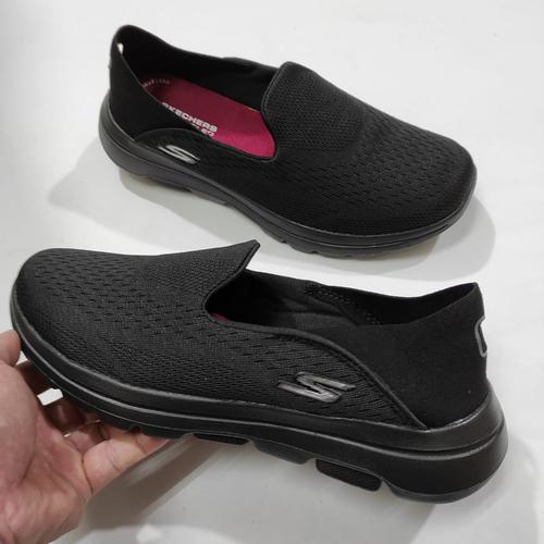 Jual Sepatu Skechers Pria Go Walk 5 