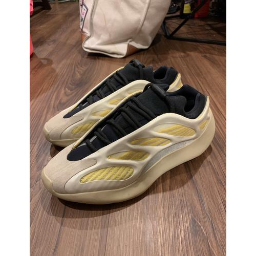 yeezy 500 safflower