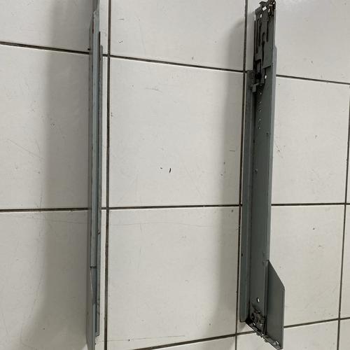 Jual Besi siku tatakan utk server pasang di rack server - Jakarta Barat ...