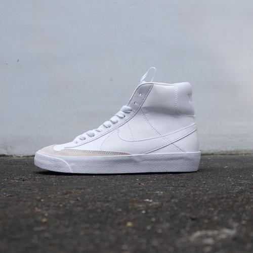 Jual Nike Blazer Mid '77 Vintage White 