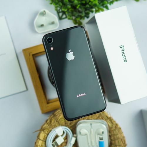 B】iPhone XR/64GB/357374094547351 香ばしい 