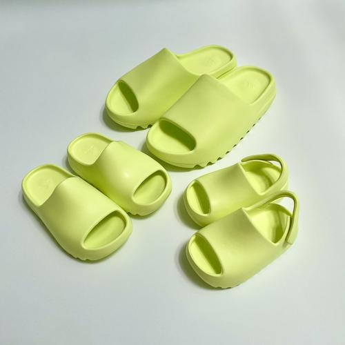 Jual Yeezy Slide Glow Green (Not Jordan 
