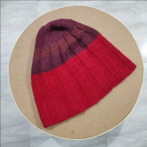 Jual BEANIE HAT GAP RED - Kota Malang 