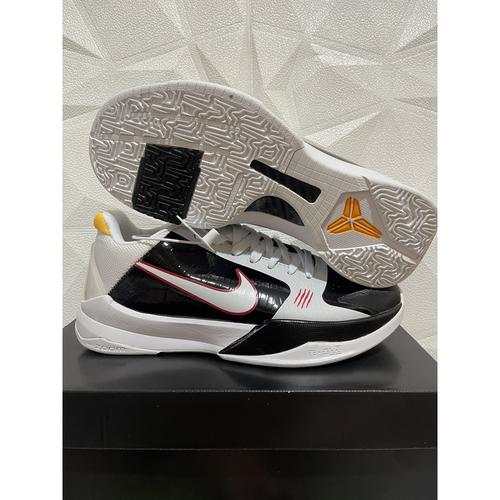 bruce lee kobe white