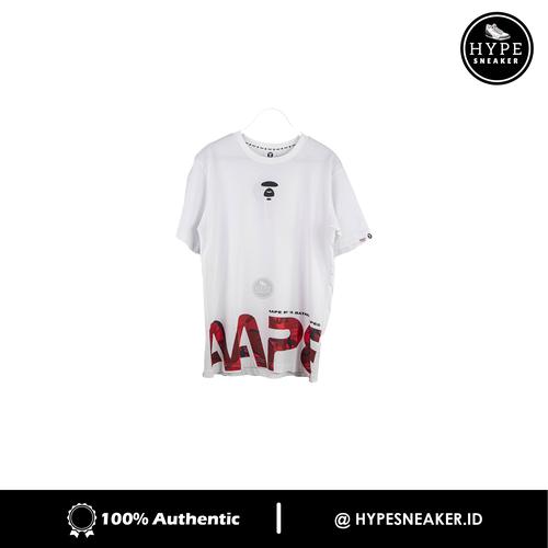 Gambar Kaos AAPE FONT BOTTOM RED WHITE 100% ORIGINAL - S dari HYPESNEAKER.ID Kota Salatiga Tokopedia