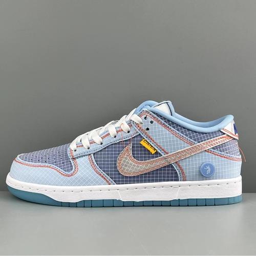 light blue nike dunk low