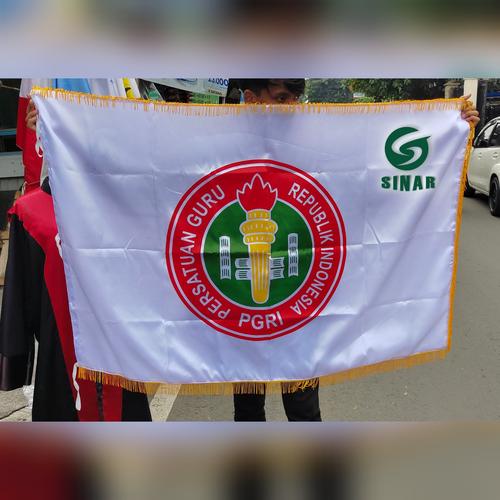 Jual Bendera pataka logo PGRI satu sisi pakai rumbai - Jakarta Pusat ...