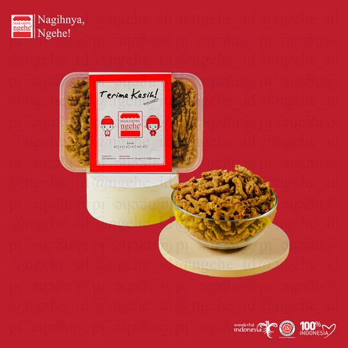Gambar Usus Goreng Kemasan Toples Regular dari Makaroni ngehe official Kota Tangerang Selatan Tokopedia