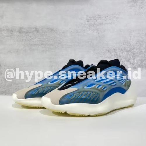 Jual Adidas Yeezy Boost 700 V3 ARZARETH Kota Administrasi
