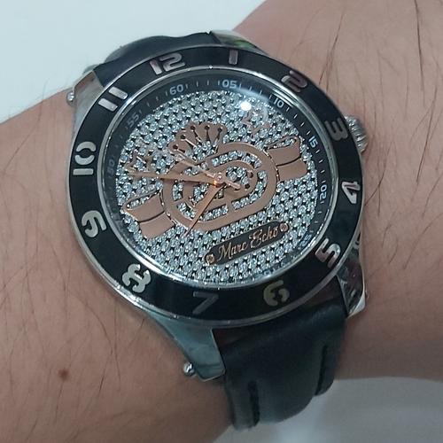 model submariner bukan casio christie 