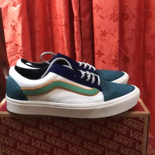 vans comfycush navy