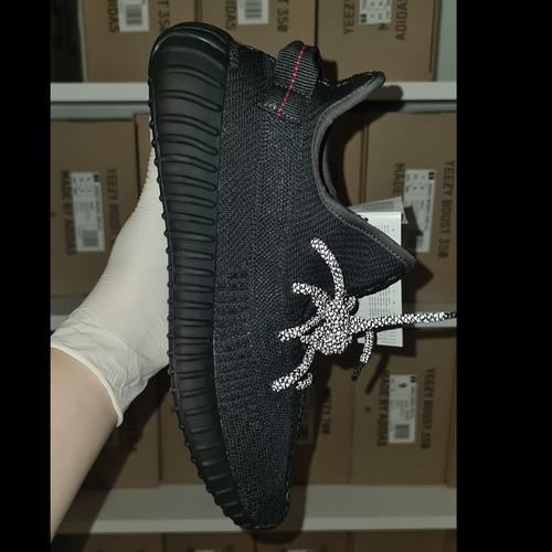 non reflective static black