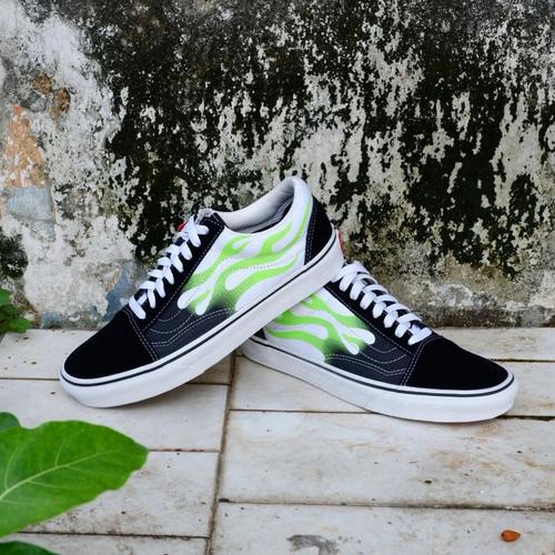 Vans Old Skool Classic Flame Green Black White di Footprotector  Tokopedia