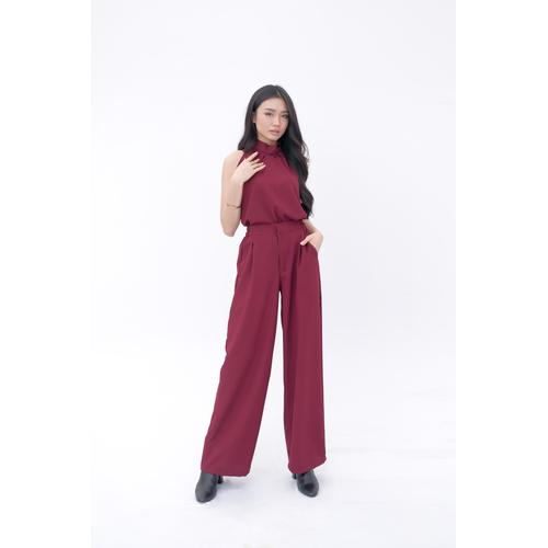 WIDE LEG PANTS WITH HALTER NECK TOP 