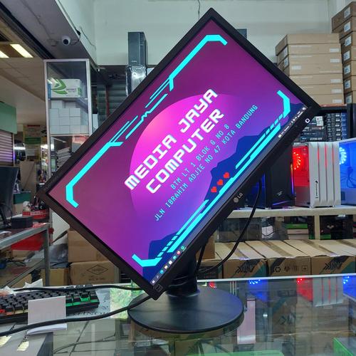 Jual Monitor 24 Inch LG / Monitor Second 24 Inch Merk LG Kondisi Normal
